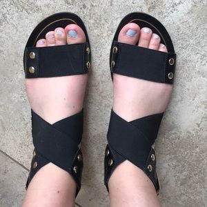 Black Steve Madden flat sandals